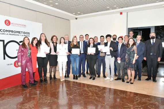 Entregados los Premios EconomÃ­a y Empresa del Colegio de Economistas, ediciÃ³n 2021